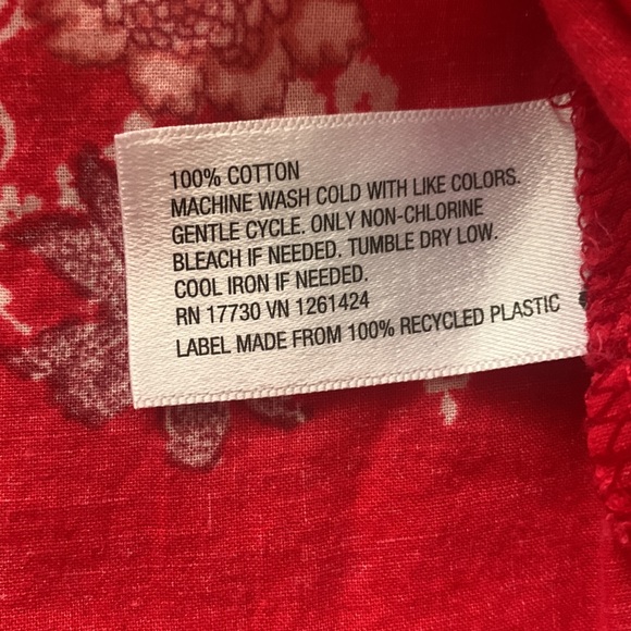 Universal Thread Shirt - Picture 8 of 8